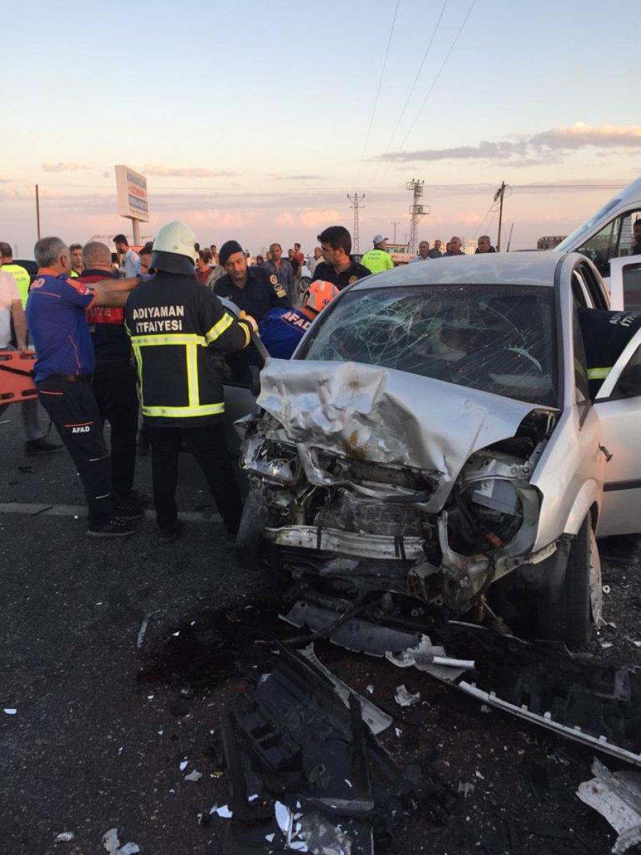 Adıyaman’da zincirleme kaza: 1 ölü, 10 yaralı