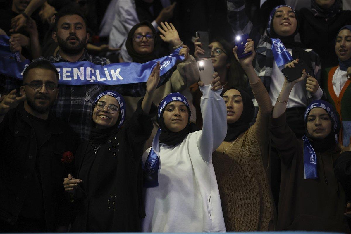 Cumhurbaşkanı Erdoğan, Malatya'da gençlerle buluştu