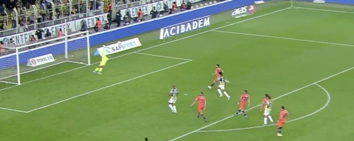 Diego Rossi'den galibiyeti getiren gol