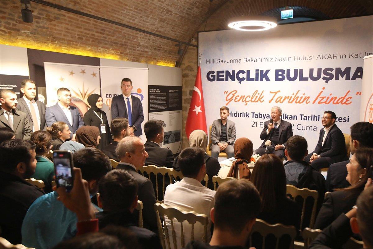 Hulusi Akar: Türkiye'nin bekası için uçak da tank da yapacağız