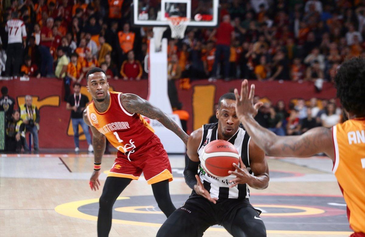 Beşiktaş, potada Galatasaray'ı mağlup etti