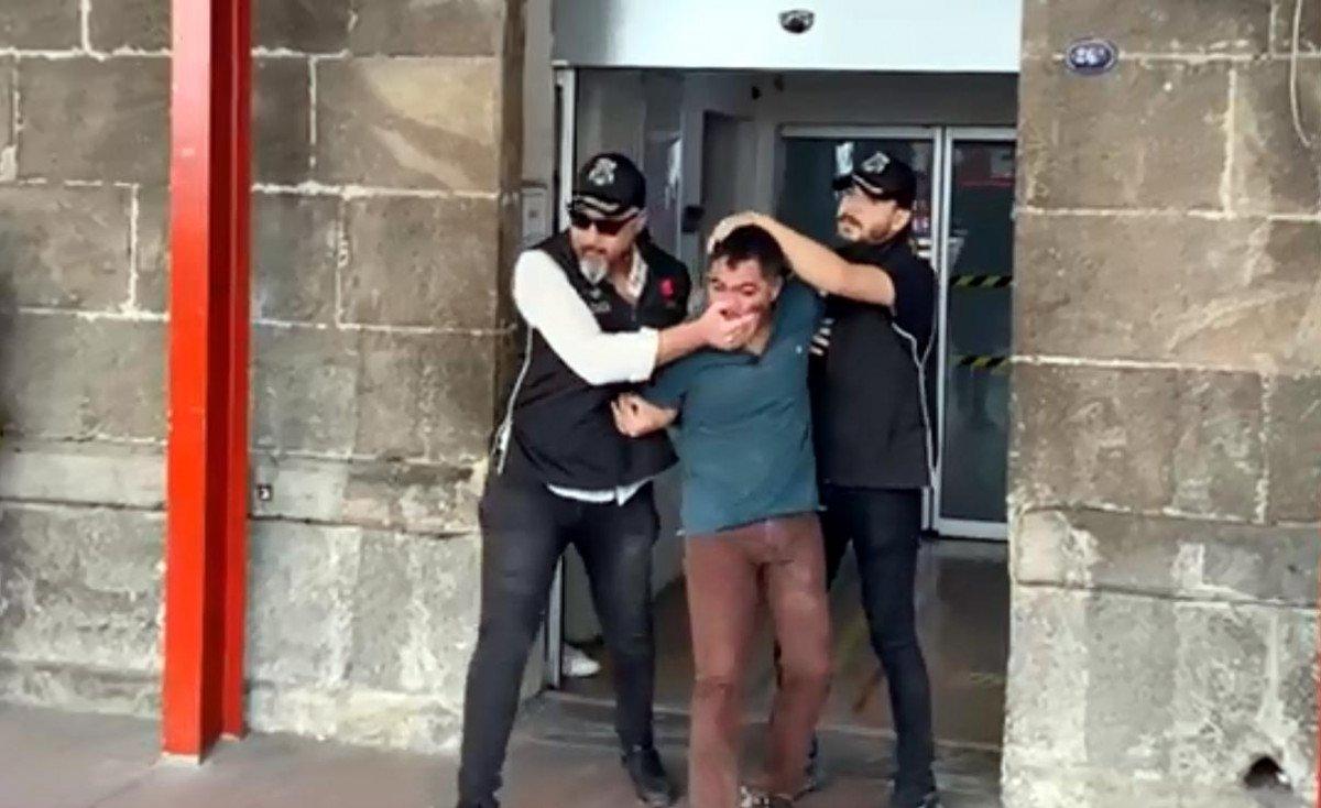 Bursa'daki terör saldırısının faillerinden Cebrail Gündoğdu yakalandı