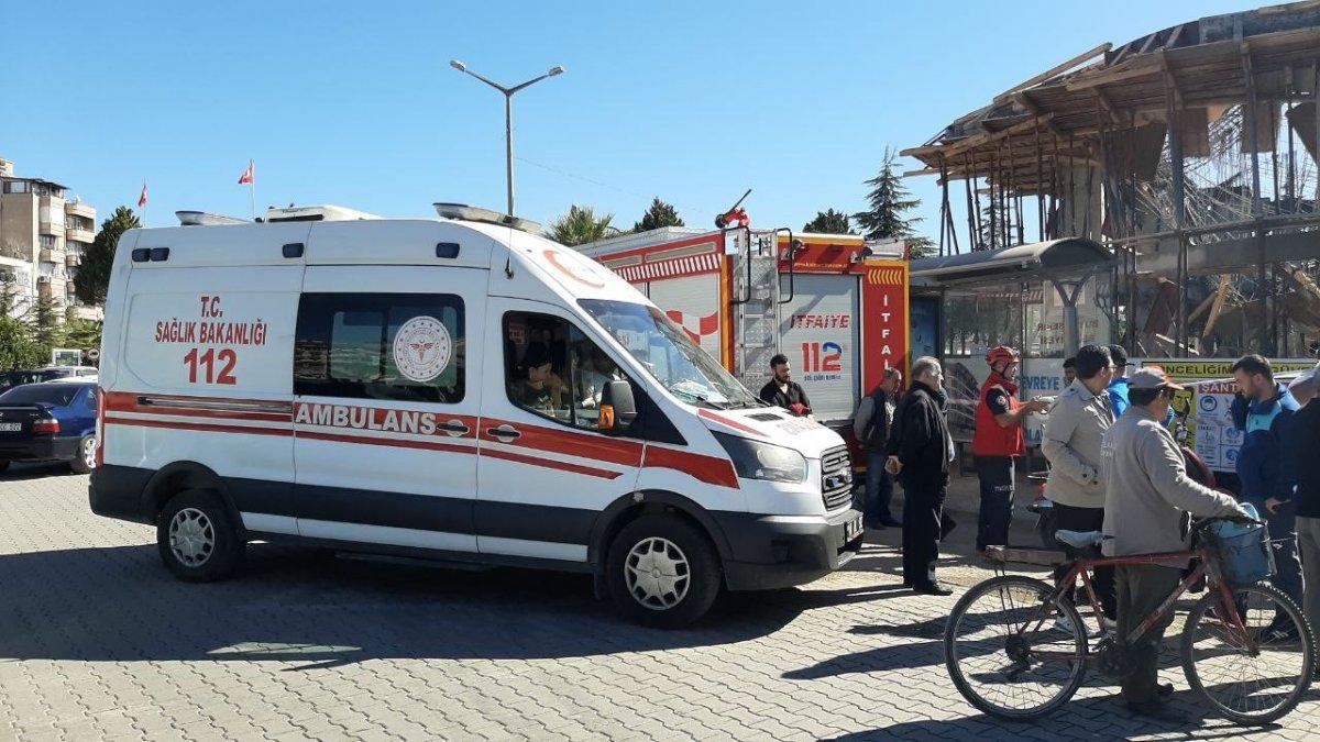 Balıkesir'de inşaat çöktü: 5 işçi yaralandı