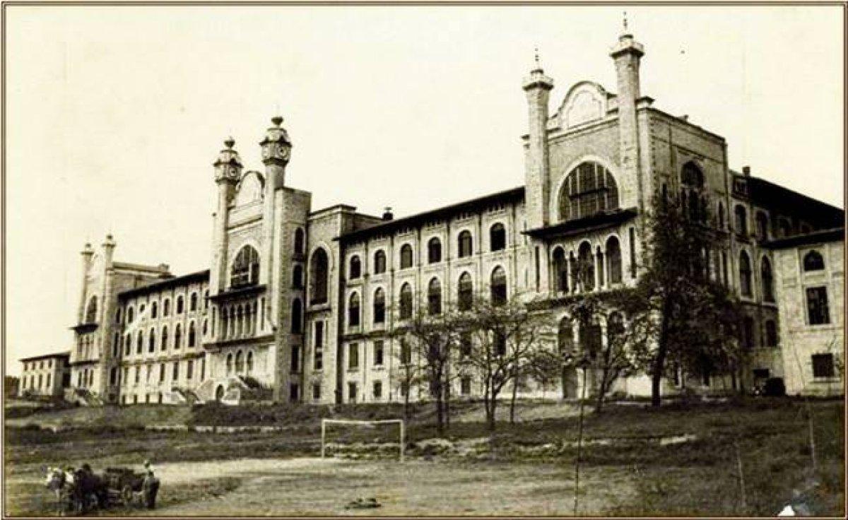 Vakanüvis, Türk Tabipler Birliği'nin politik tutumunun tarihini kaleme aldı