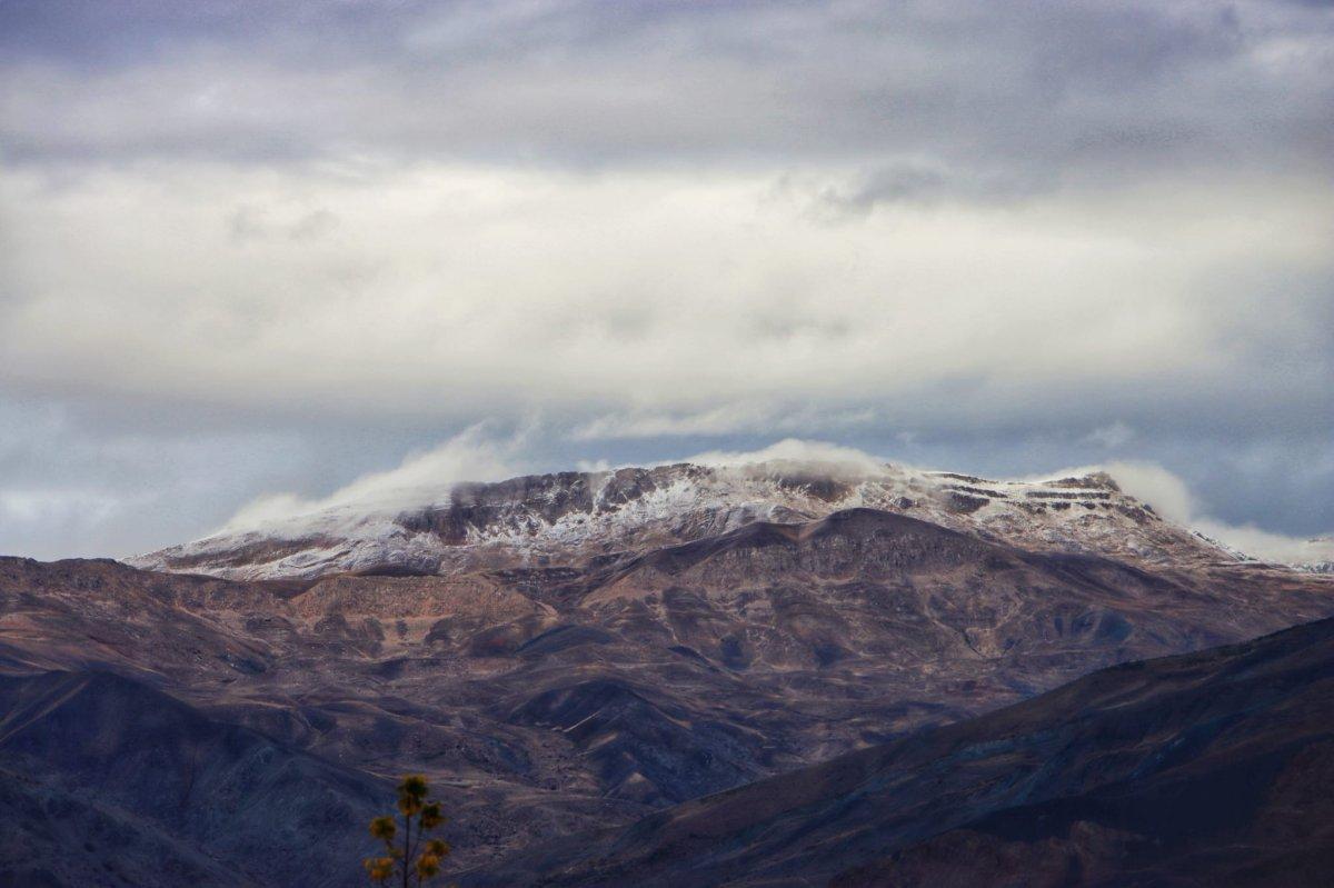 Baybur'ta kar yağdı