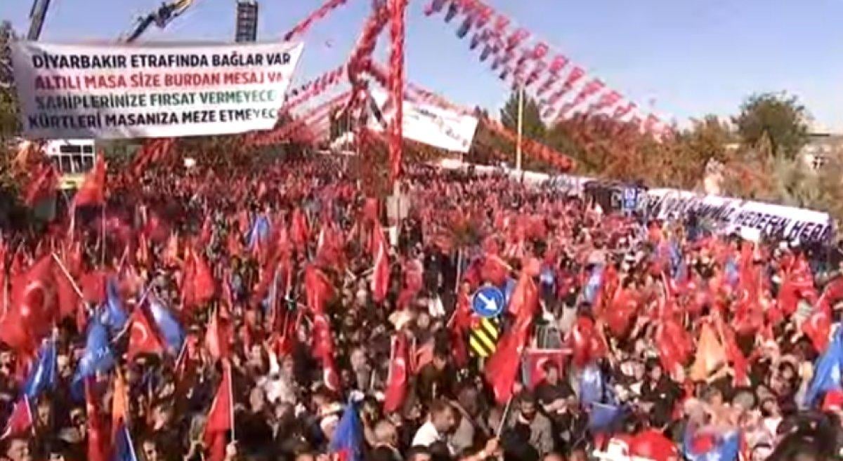 Cumhurbaşkanı Erdoğan, Diyarbakır'da 6'lı masaya seslendi