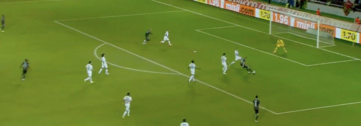 Wout Weghorst'tan sezonun en erken golü