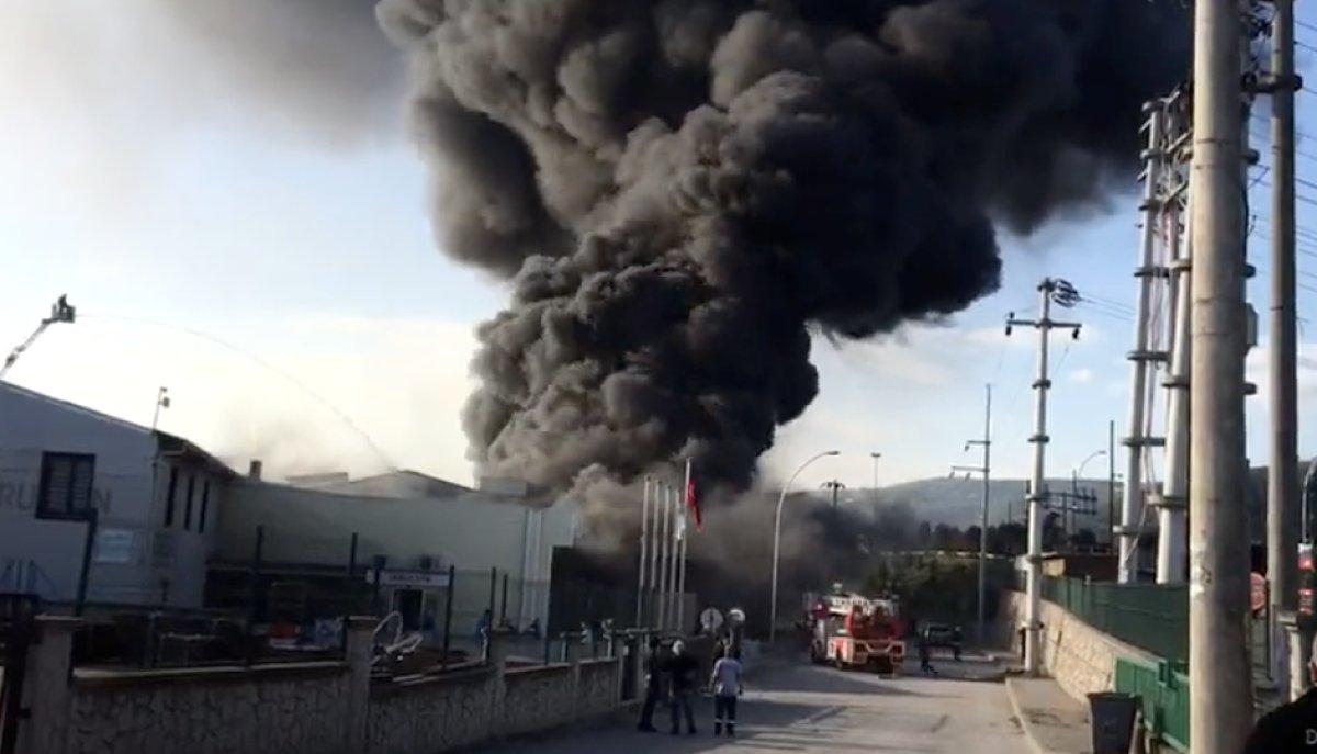 Kocaeli'deki plastik firmasında yangın