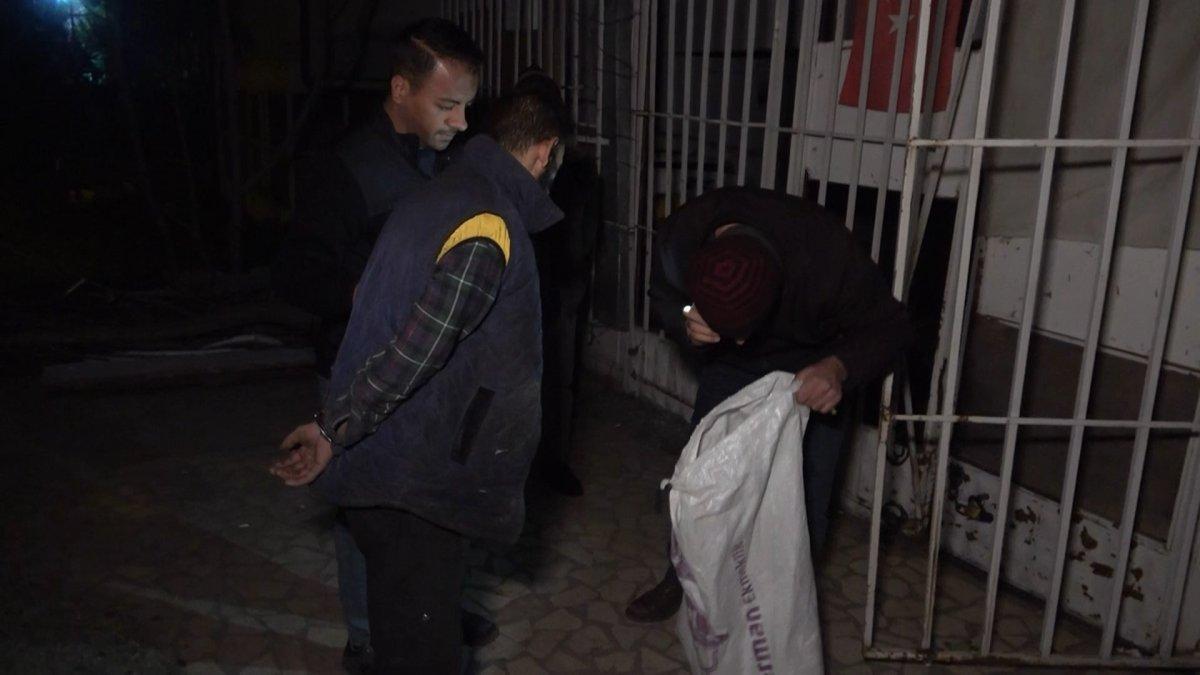 Bursa'da uyuyakalan hırsız suçüstü yakalandı