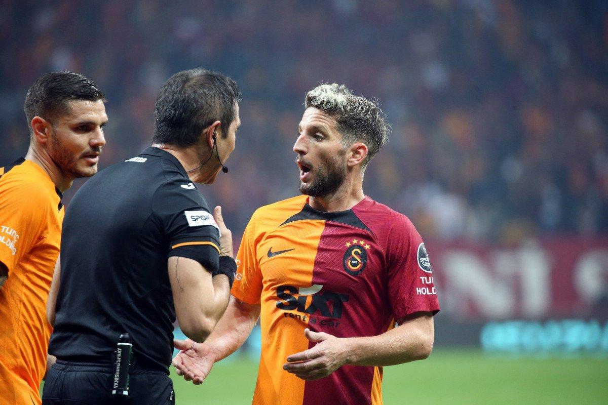 Galatasaraylı futbolcular isyanda: Maç kazandırmayacaklar