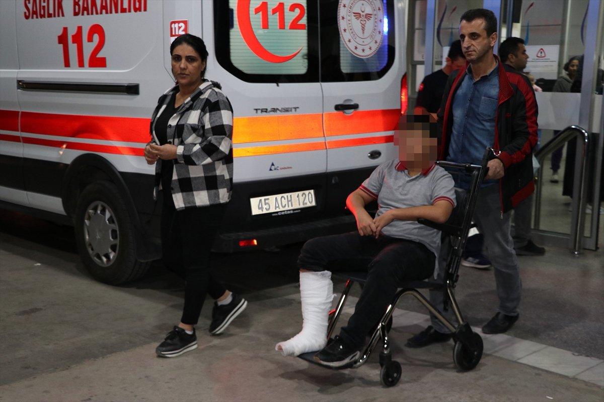 Manisa'da öğretmen, öğrencisini darbetti: Bacağında 2 kırık var