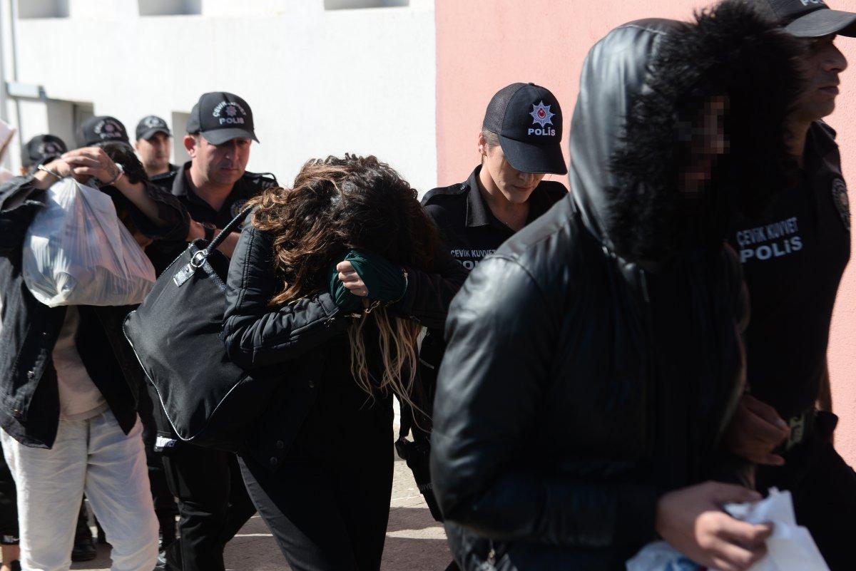 Adana merkezli dolandırıcı çeteye operasyon: 17 tutuklu