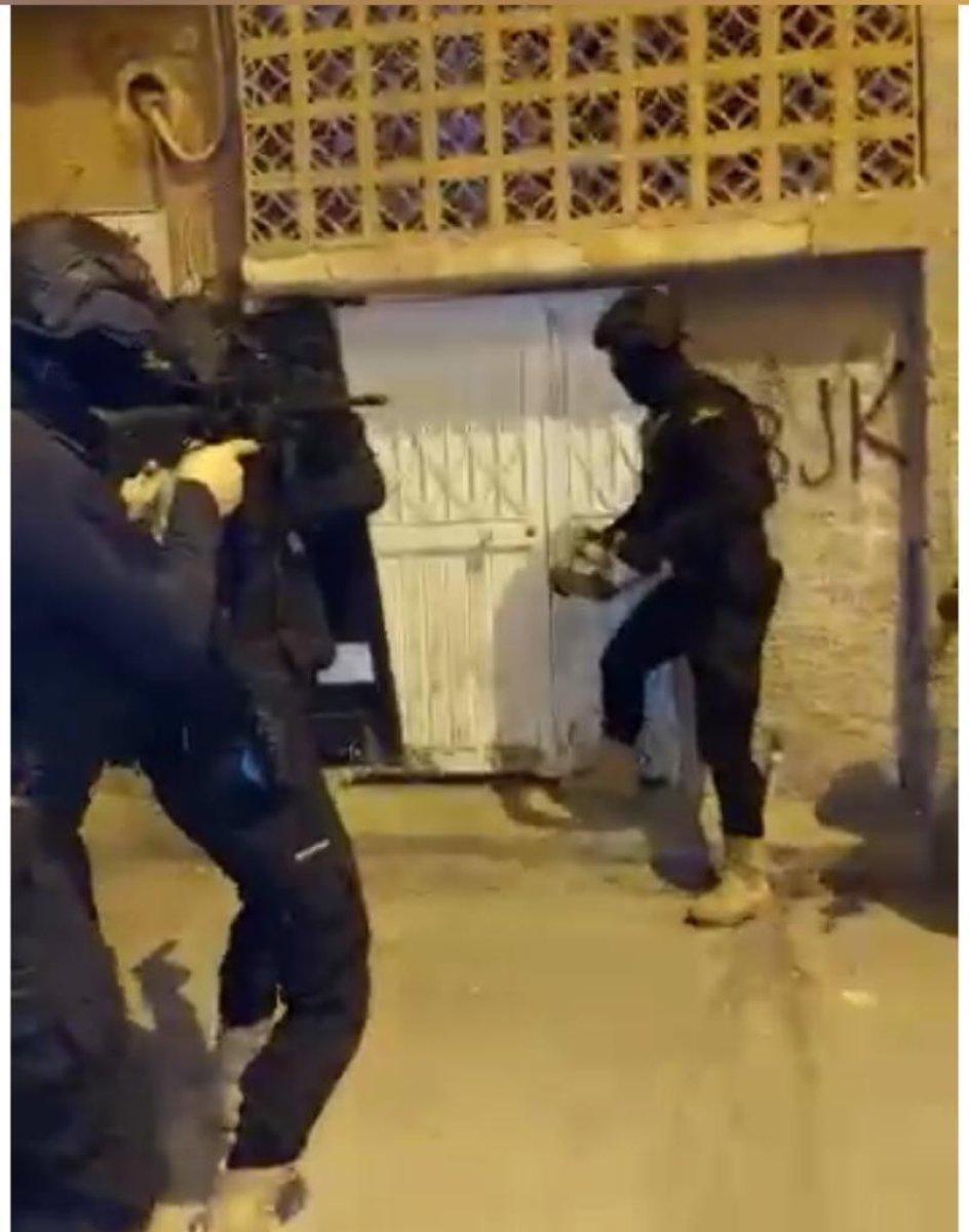 Adana'da suç örgütü baskınında, 26 kişi gözaltına alındı