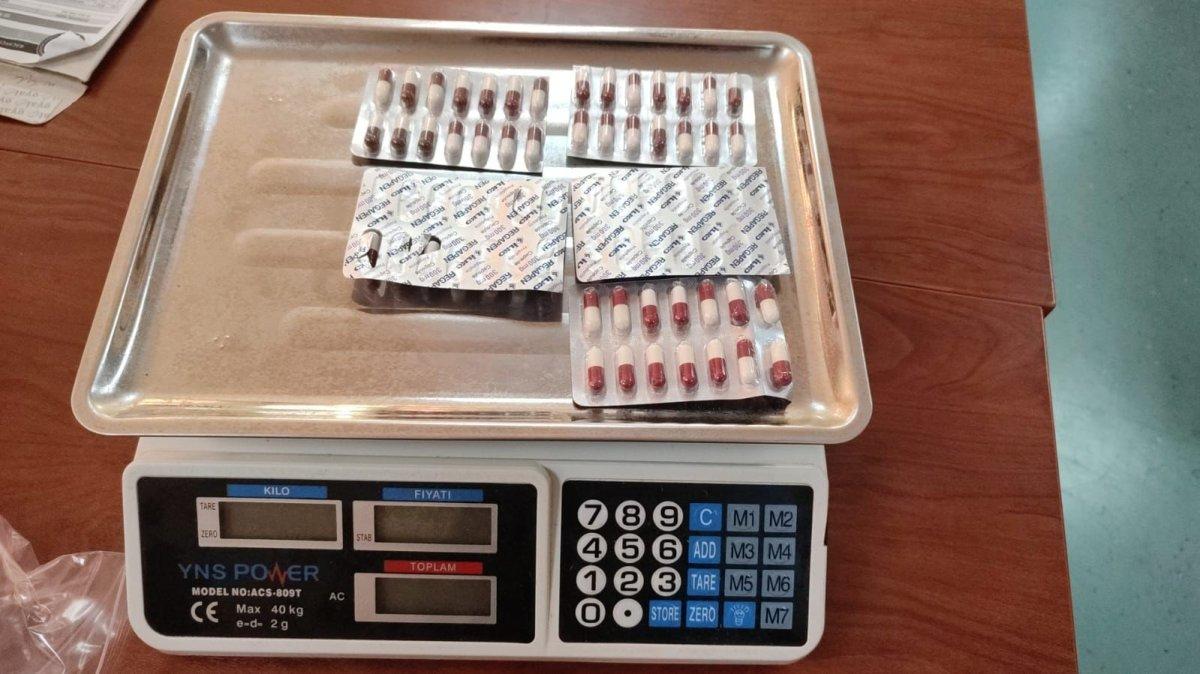 Adana'da suç örgütü baskınında, 26 kişi gözaltına alındı