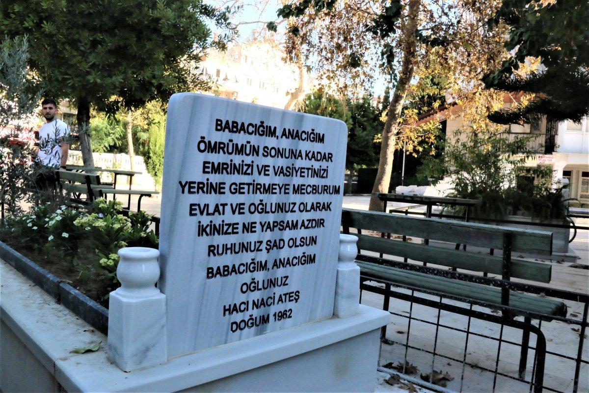 Antalya'da ölmeden mezar yaptıran adam ziyarete gidiyor