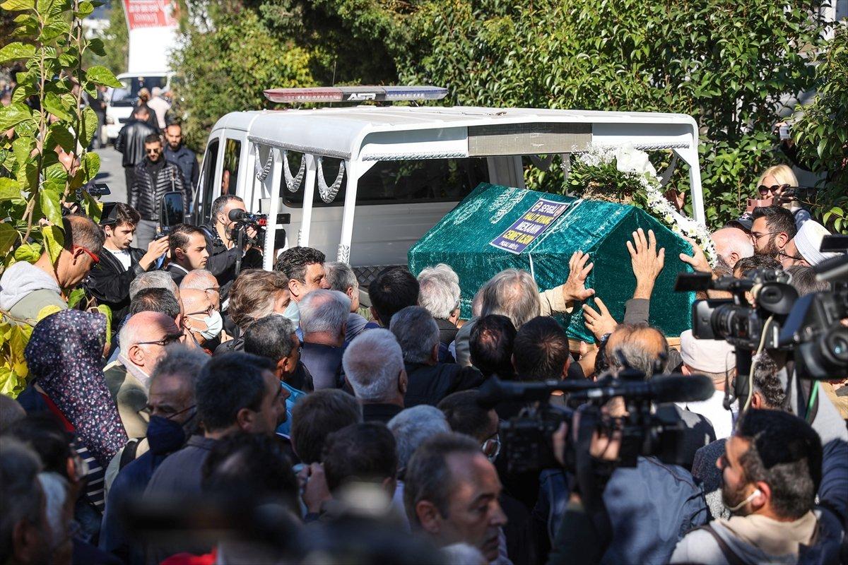 Halit Kıvanç son yolculuğuna uğurlandı