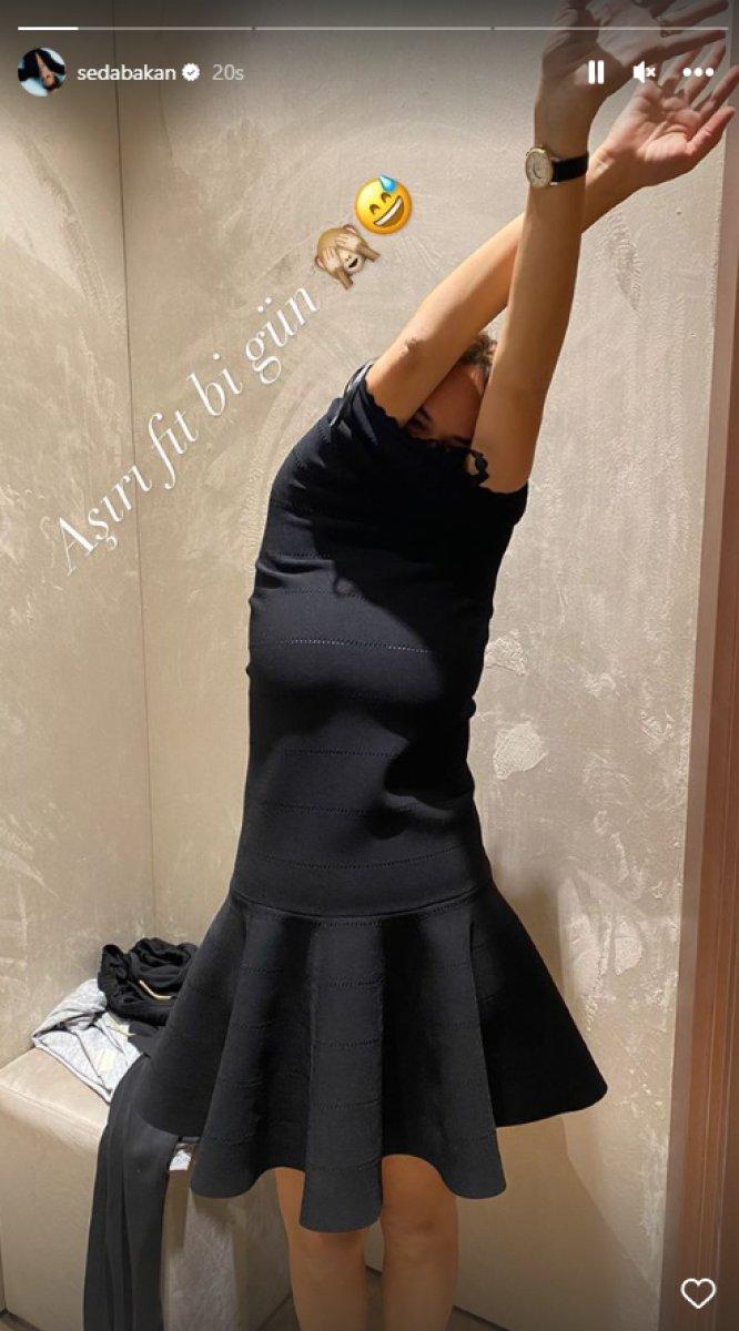 Seda Bakan kendini ti'ye aldı