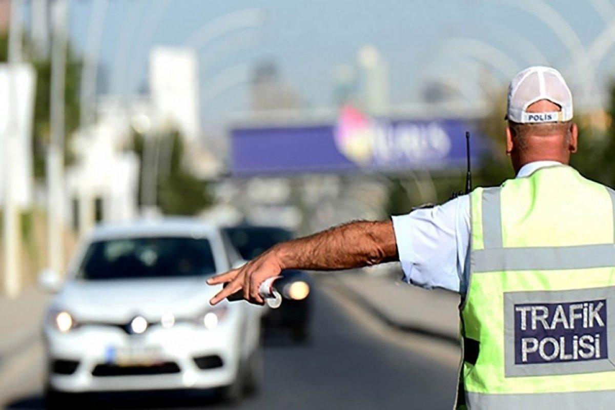 Ehliyet affı çıkacak mı? El konulan ehliyet nasıl geri alınır? 2022 Ehliyet affı detayları..