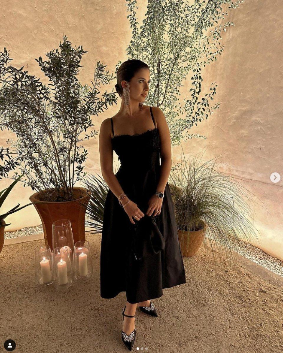 Buse Terim'in devasa küpeleri eleştirildi