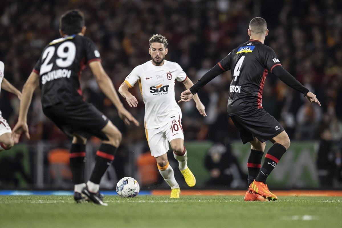 Galatasaray, Fatih Karagümrük'ü mağlup etti