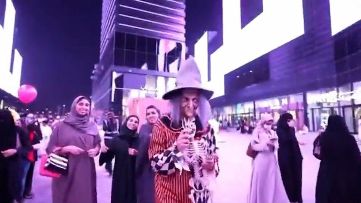 Suudi Arabistan'da Cadılar Bayramı kutlaması