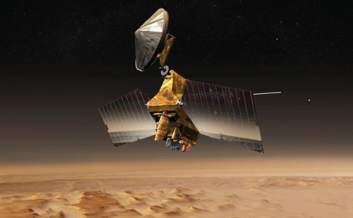 İki NASA uzay aracı, Mars'taki meteor çarpmalarını tespit etti