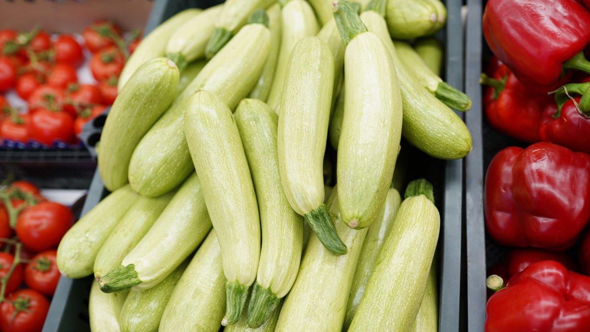 İnce bir bel için mutfakta bulundurmanız gereken 10 yiyecek