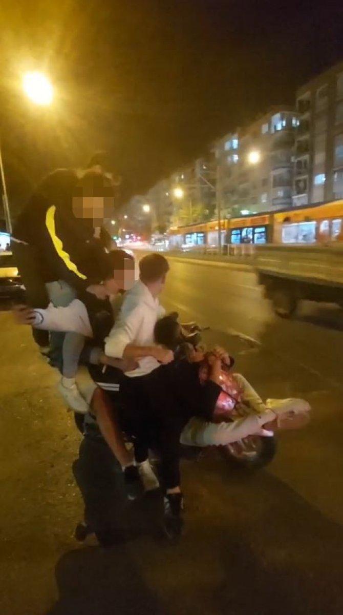 Antalya'da elektrikli bisiklete 6 kişi bindiler