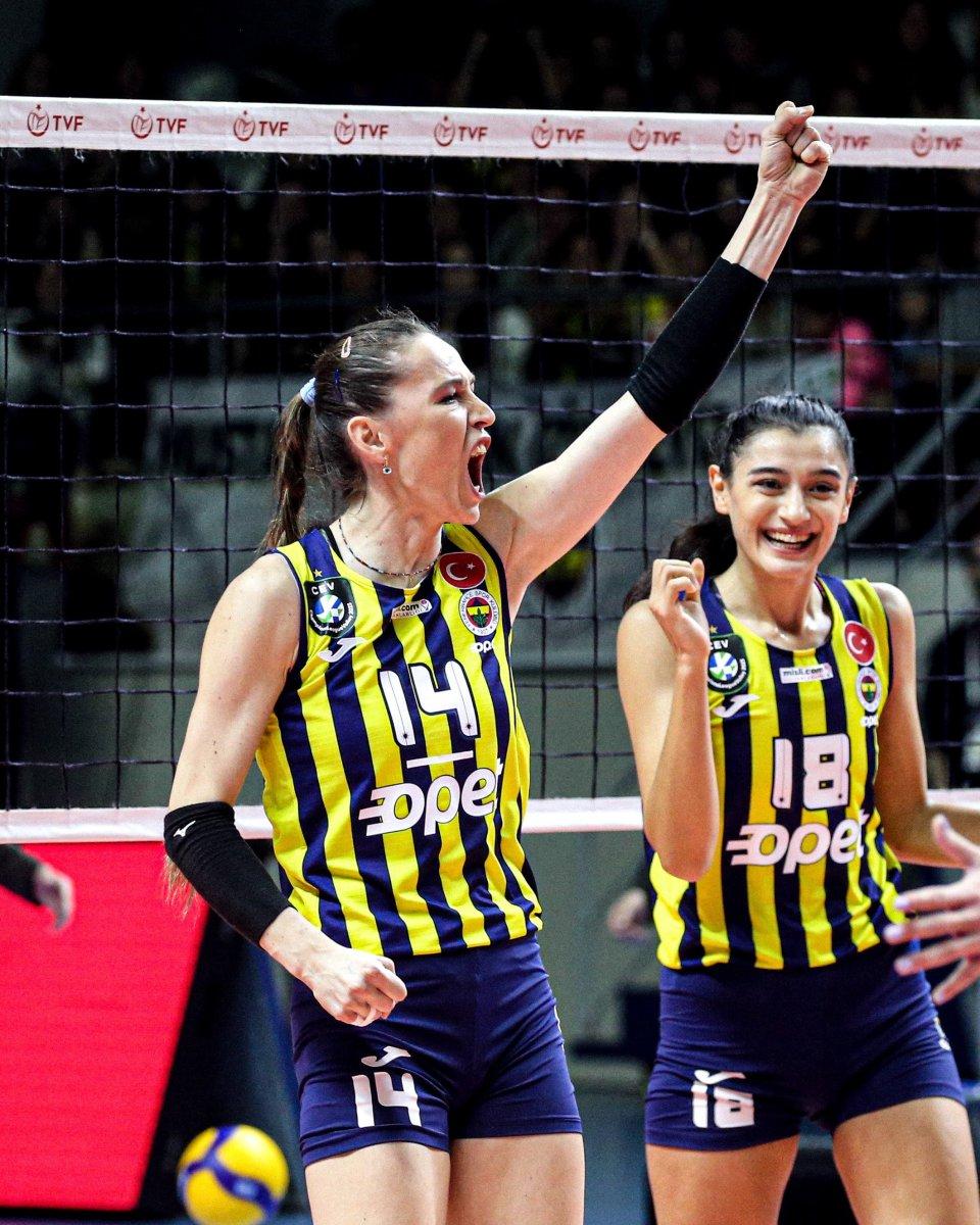 Kadınlar Şampiyonlar Kupası Fenerbahçe'nin