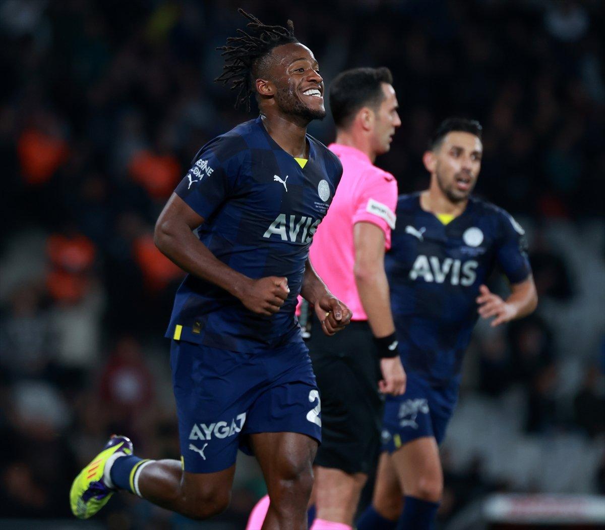 Michy Batshuayi, İstanbulspor'a karşı hat-trick yaptı