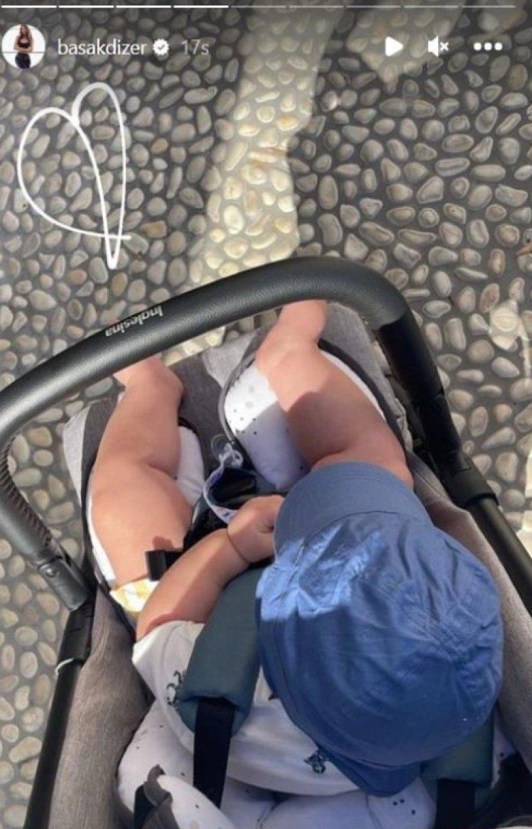 Kıvanç Tatlıtuğ ve Başak Dizer'in oğlu büyüdü