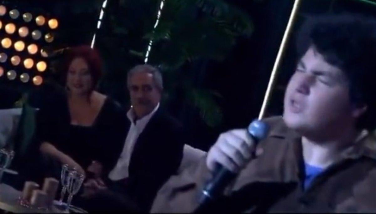 Fatih Kısaparmak'ın oğlu Kaan Kısaparmak’ın performansı mest etti