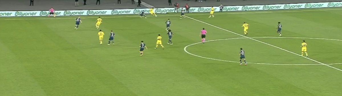 Fenerbahçe'nin ofsayt taktiği devam ediyor