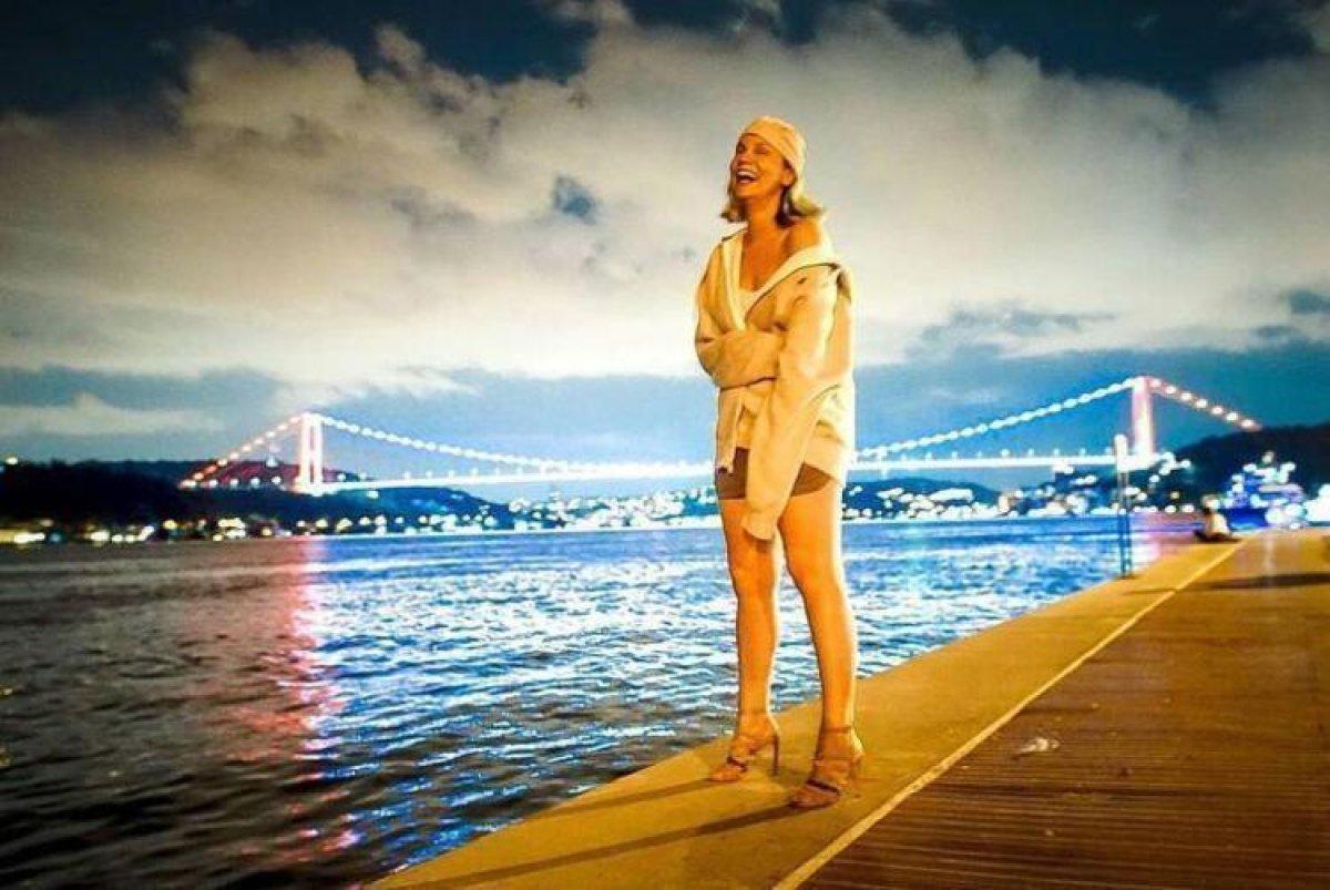 Farah Zeynep Abdullah: Ruj sürdüm