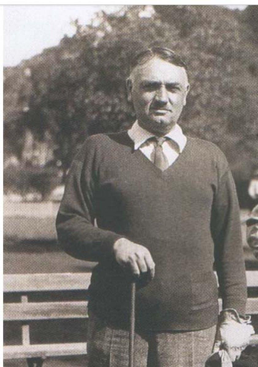 Tarih ve estetik filozofu, şair Yahya Kemal'in 64'üncü ölüm yıl dönümü