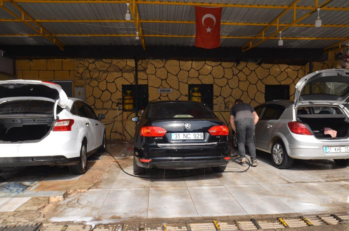 Hatay'da toz bulutu hayatı olumsuz etkiliyor