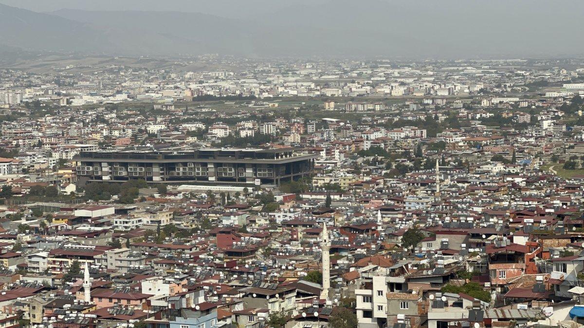 Hatay'da toz bulutu hayatı olumsuz etkiliyor