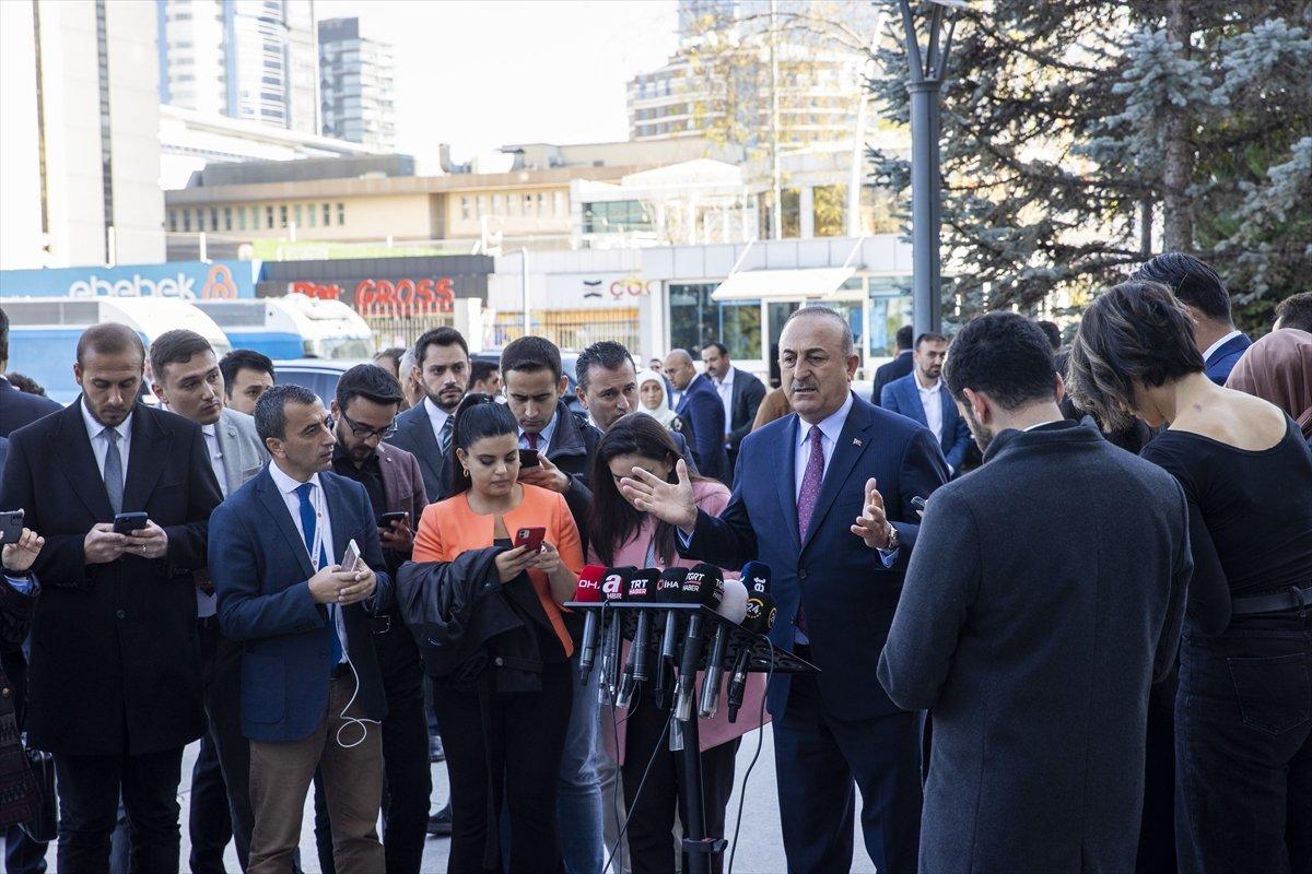 Mevlüt Çavuşoğlu: Cumhurbaşkanımız, Putin ve Zelensky ile görüşecek