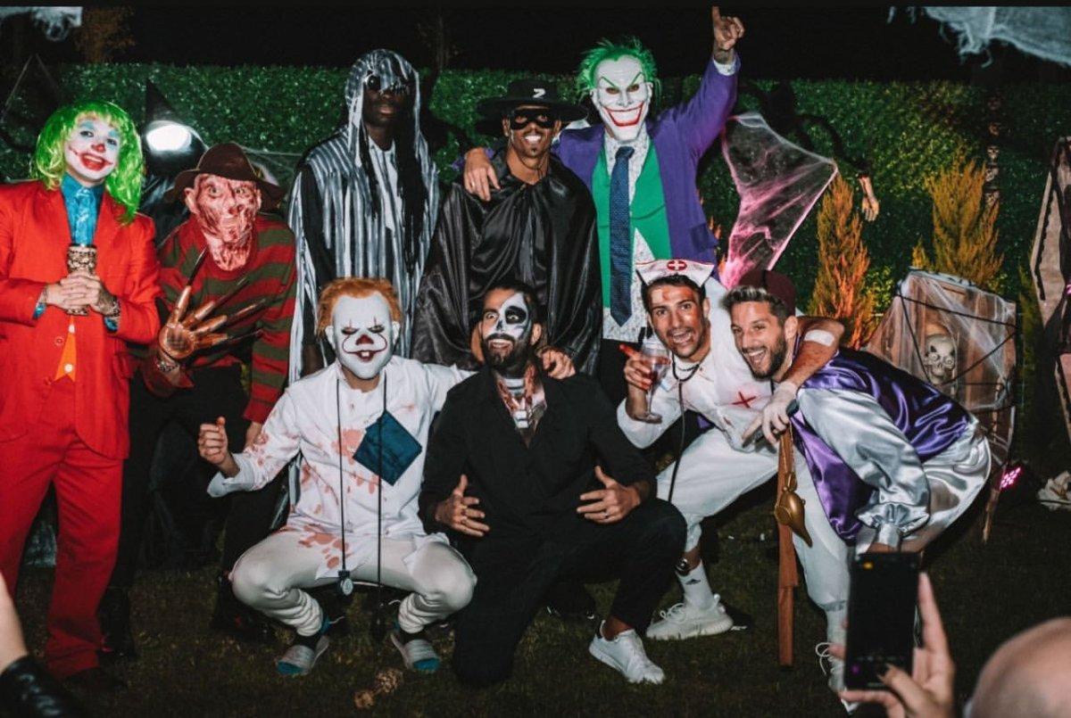 Galatasaraylı futbolculardan Halloween pozu