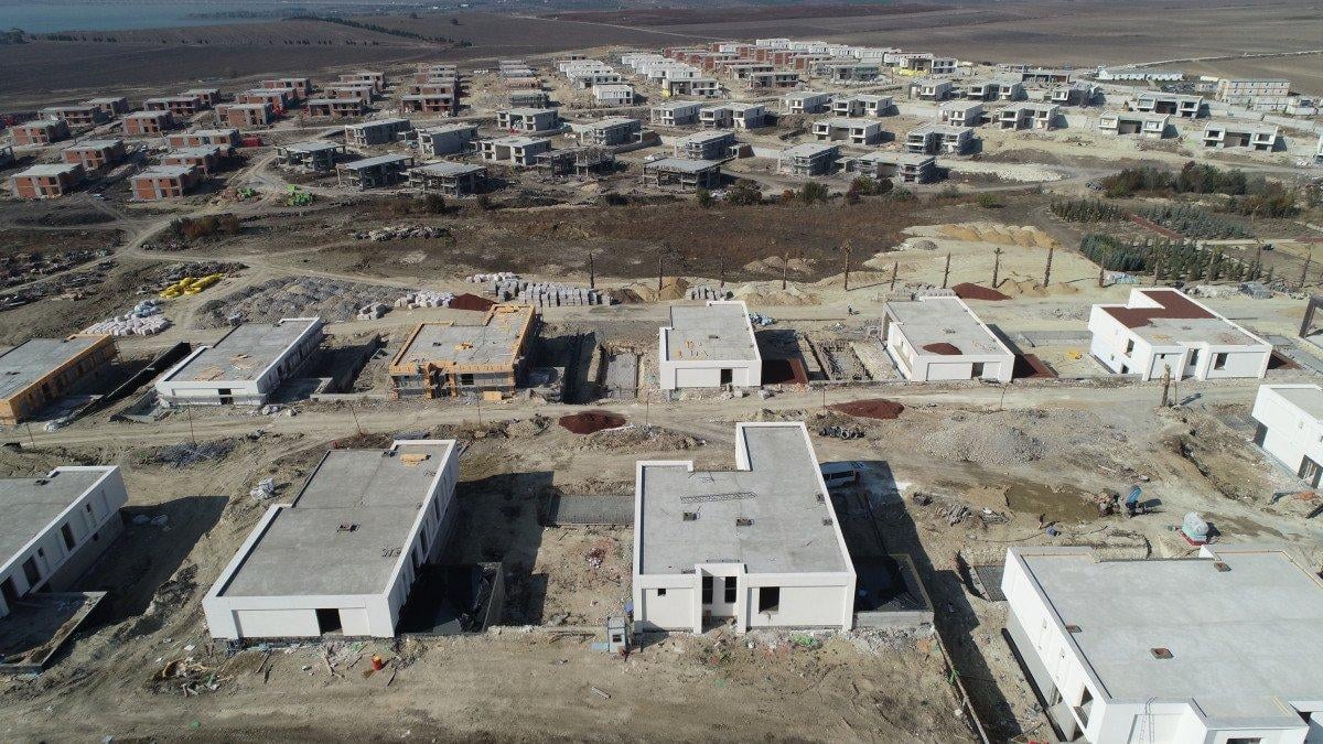 Büyükçekmece'deki inşaat kazısında iskeletler bulundu