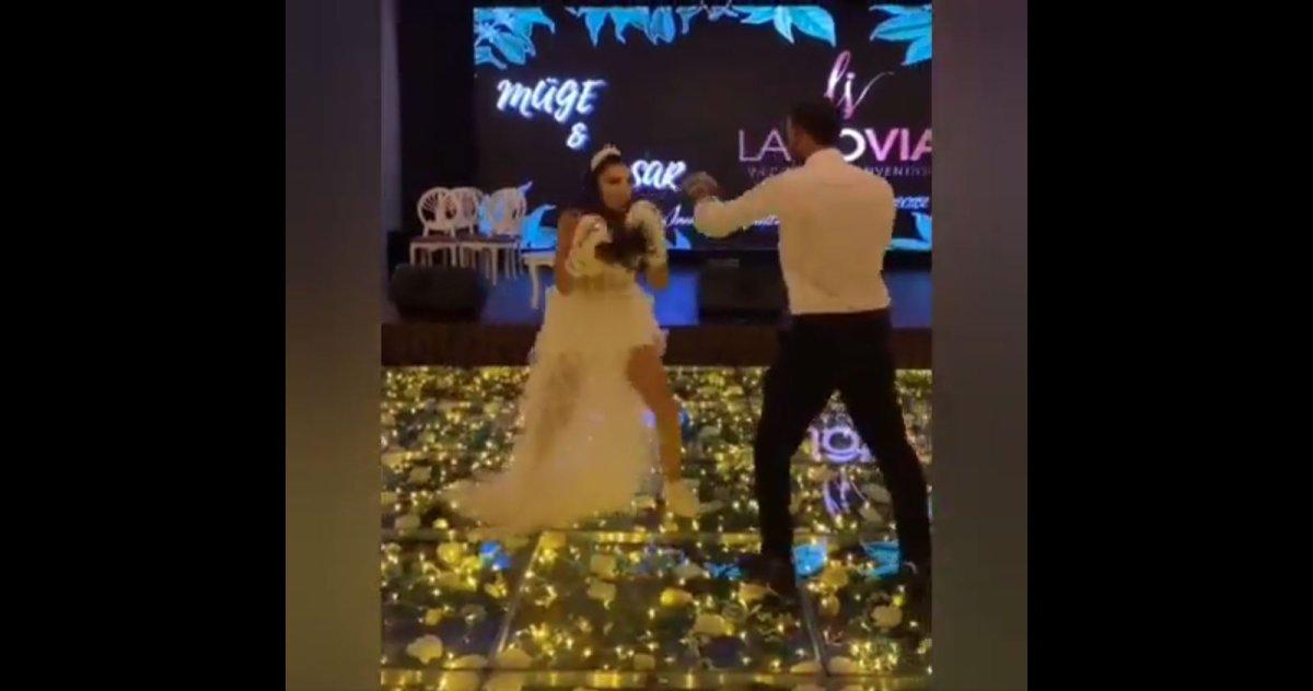 Düğününde Kick Boks gösterisi yapan gelin