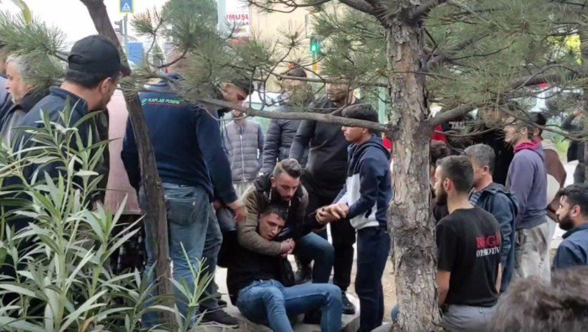 Bursa'da 14 yaşındaki çocuk beton mikserin altında kalarak can verdi