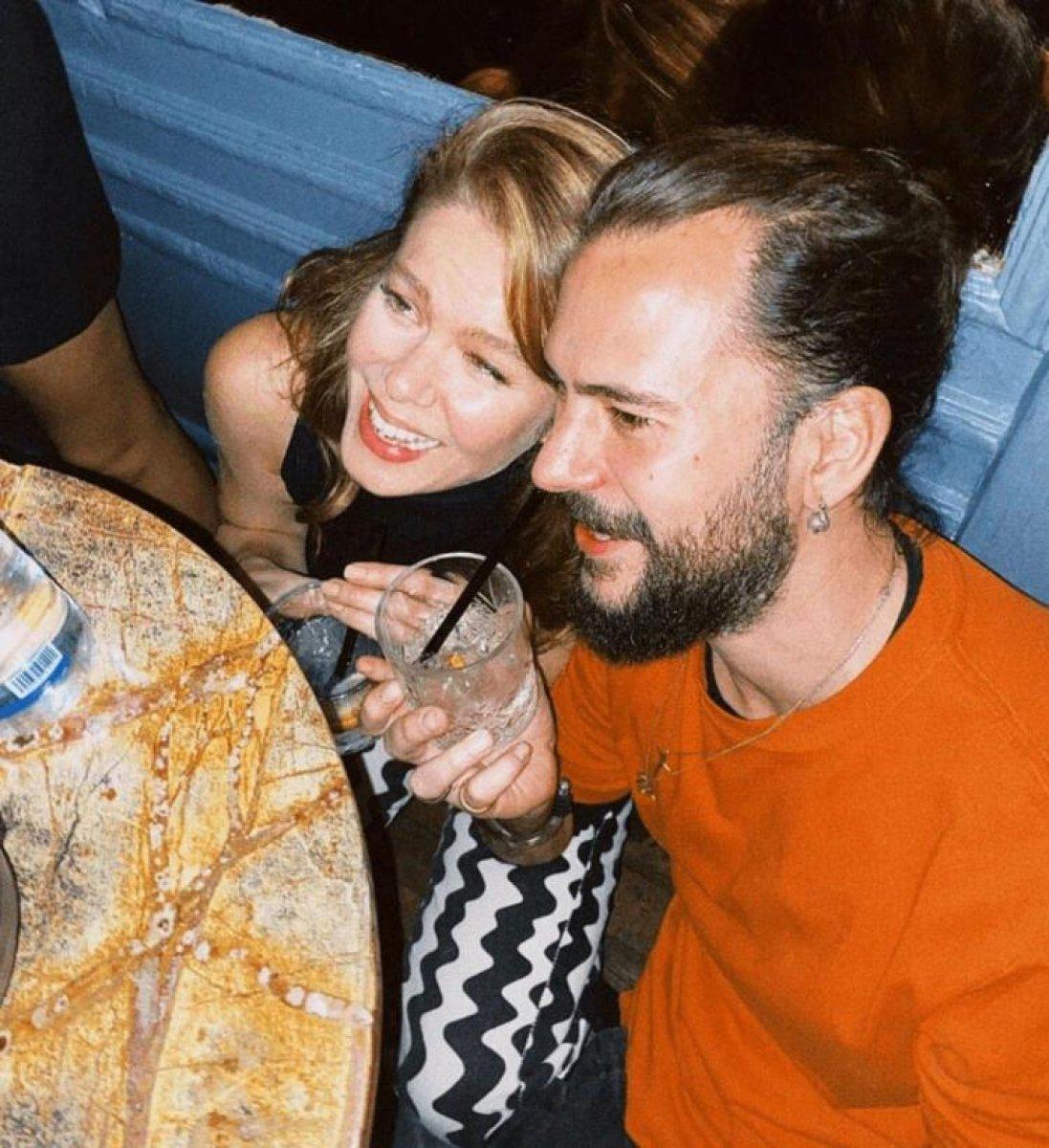 Burcu Biricik, eşiyle fotoğrafını yayınladı