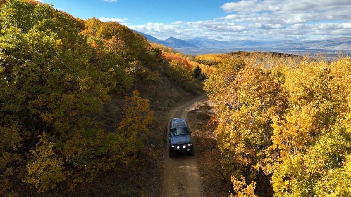 Erzincan’da sonbahar manzaraları drone ile görüntülendi
