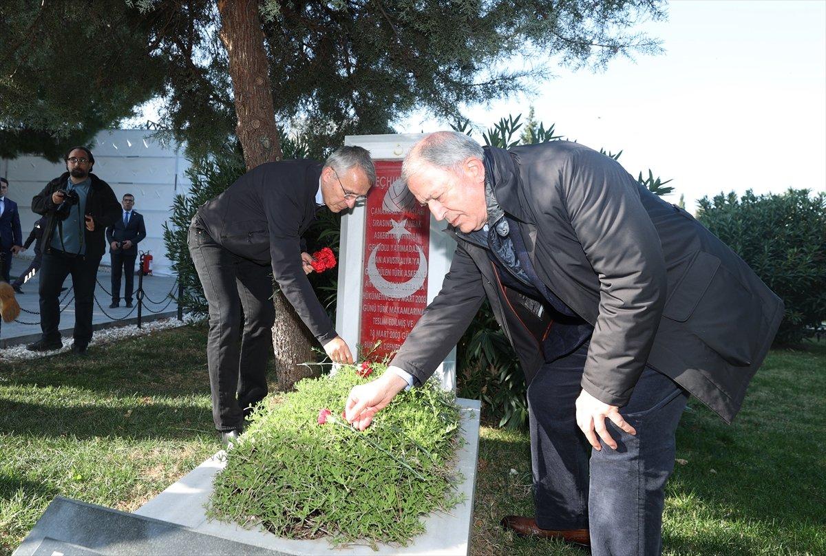 Hulusi Akar ve Jens Stoltenberg'ten Şehitler Abidesi'ne ziyaret