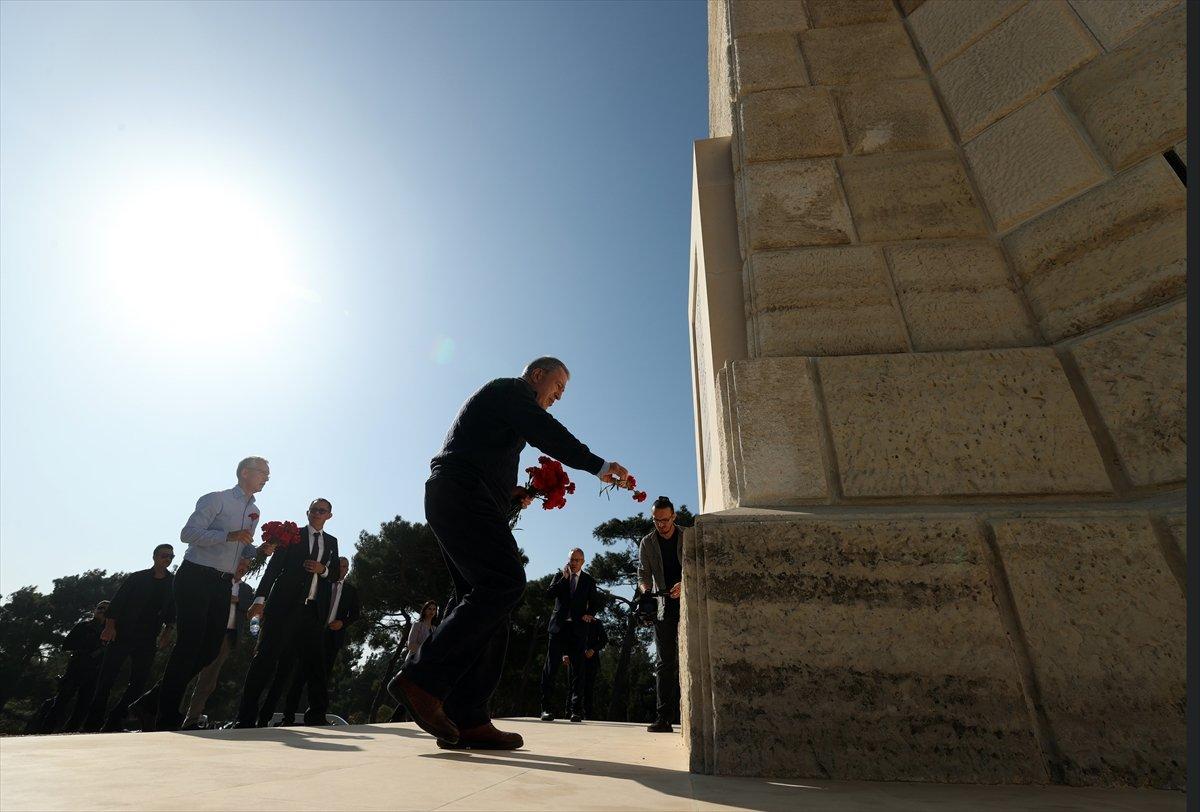 Hulusi Akar ve Jens Stoltenberg'ten Şehitler Abidesi'ne ziyaret