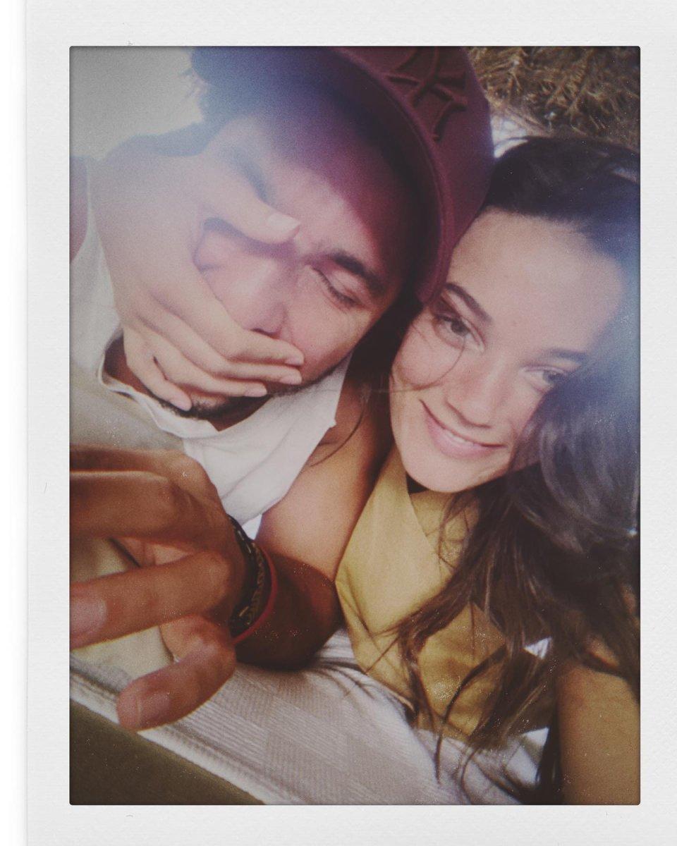 Kaan Yıldırım’dan sevgilisi Pınar Deniz için aşk dolu paylaşım