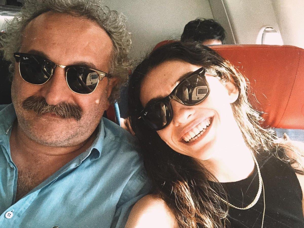 Hazar Ergüçlü, transparan