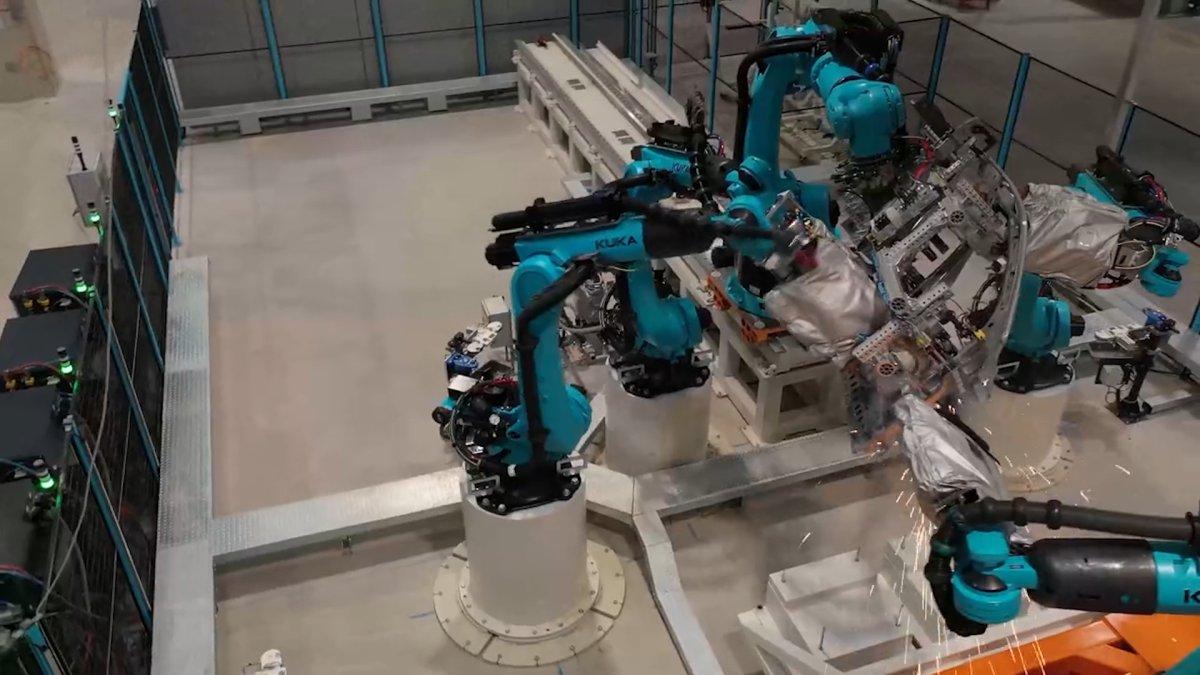 Togg'dan 'akıllı otomobillerin üretim aşamaları' paylaşımı