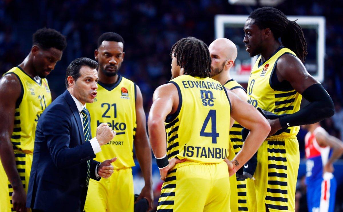 Euroleague'de Fenerbahçe Barcelona'ya yenildi